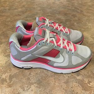 Nike LunarLite Womens Shors Sz 7
